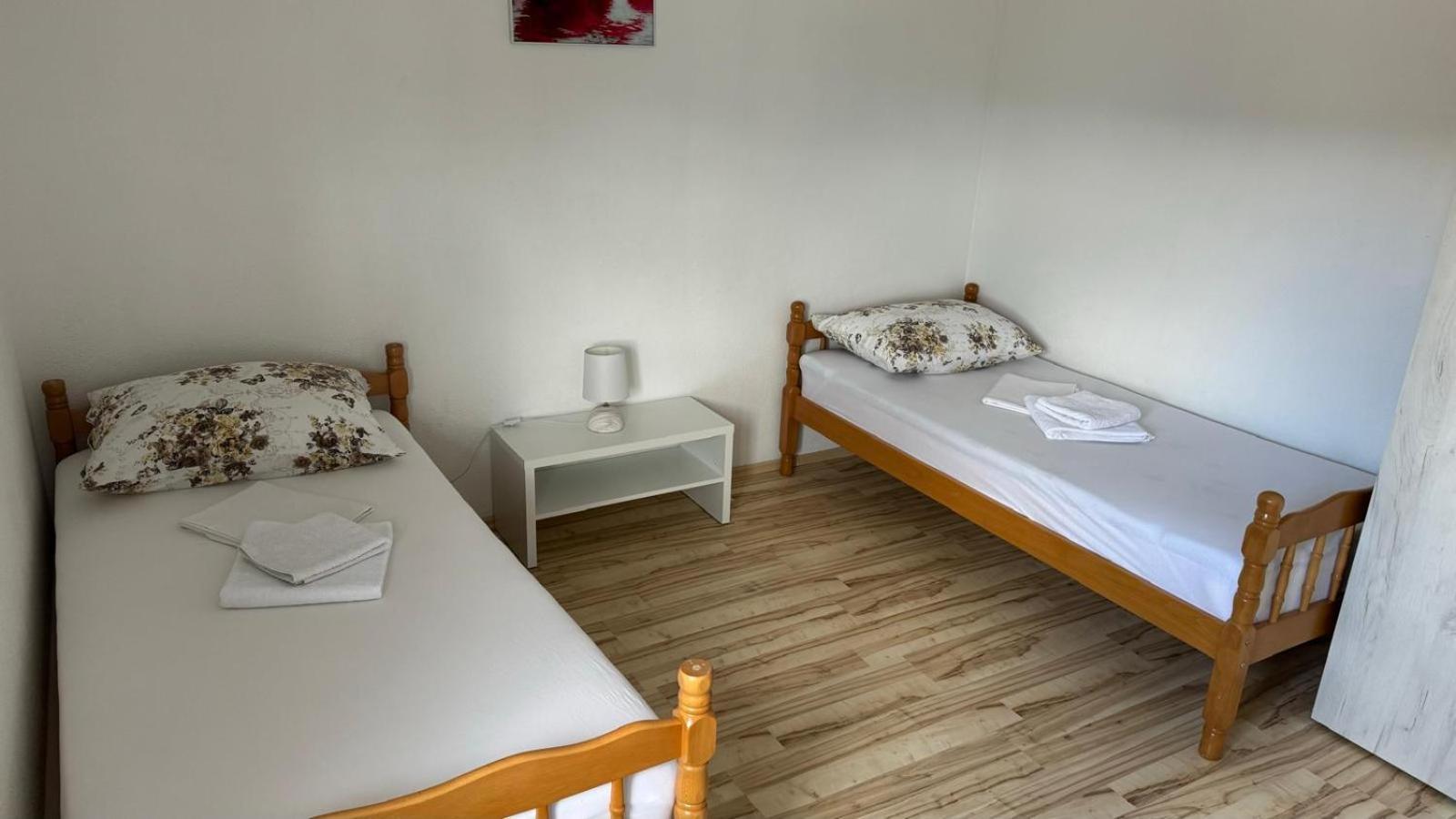 Appartement Apartman Malekin à Prozor Extérieur photo